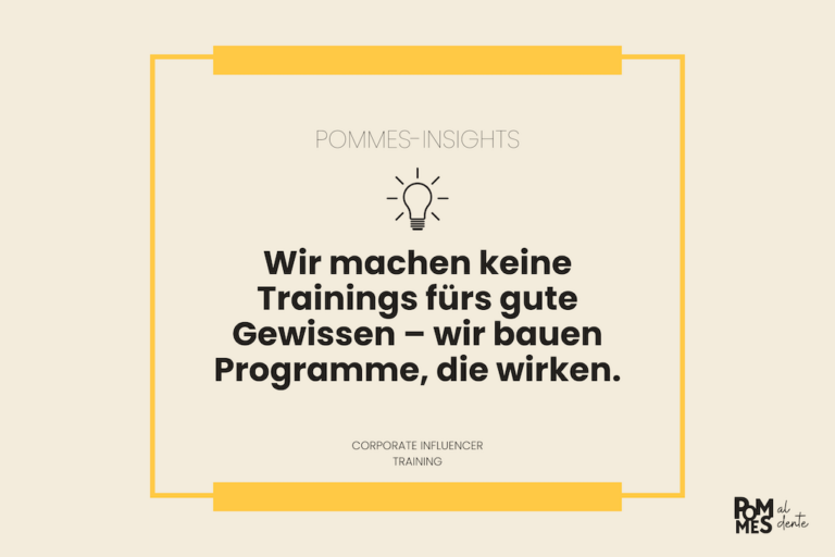 Zitatgrafik zum Corporate Influencer Training: Training allein reicht nicht, entscheidend ist ein strategisch verankertes Programm.